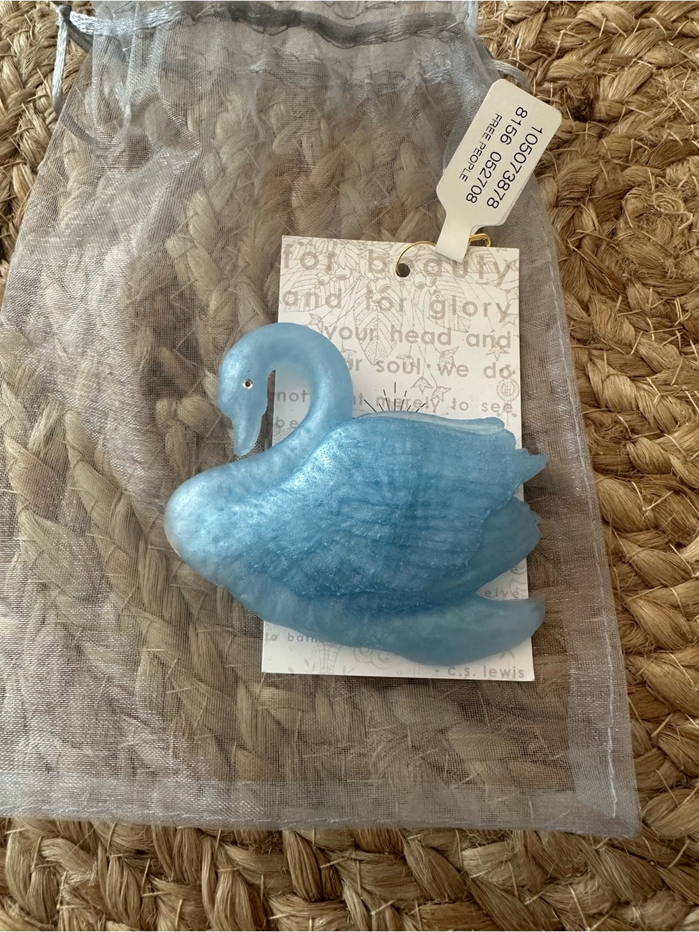 Fauna love swan barrette from Free People. NWT